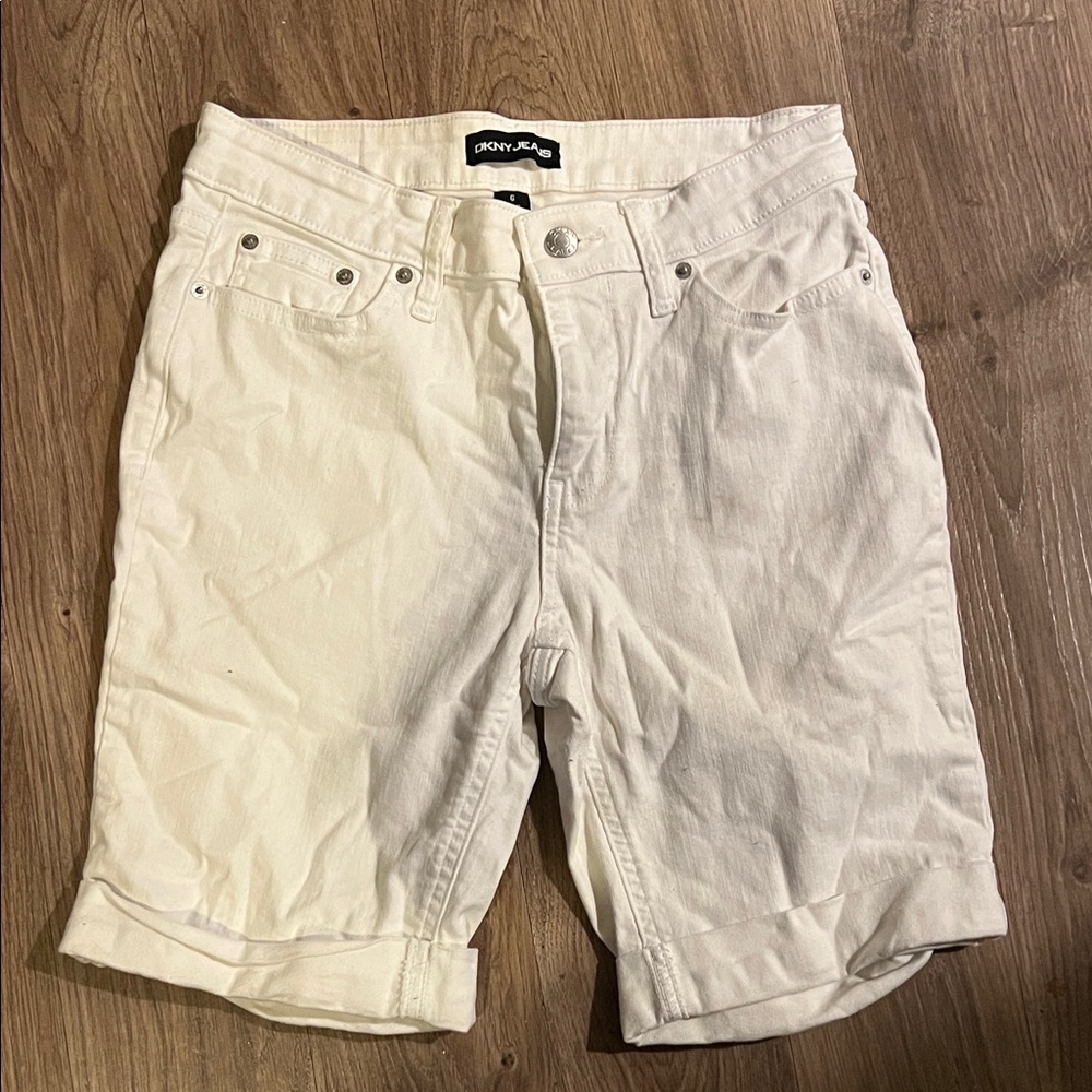 DKNY Men’s White Denim Jean Shorts